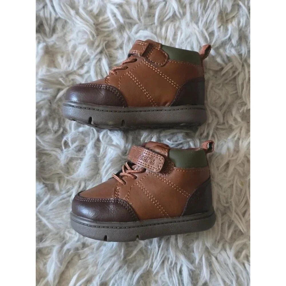 Carter's Boys Brown Boots - Size 3M